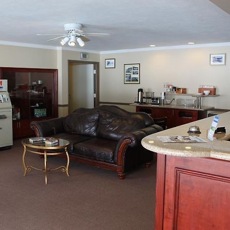 Red Carpet Inn On The Lake - オニオンタ 部屋 写真